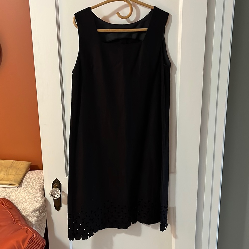 Black Linen Sleeveless Dress